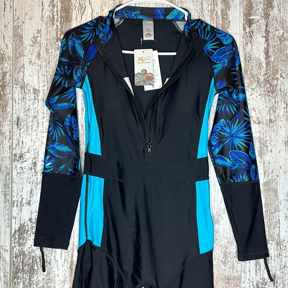 SBART Micosuza Women's Small 155/80(S) 1Pc Wetsuit. - Picture 8 of 11